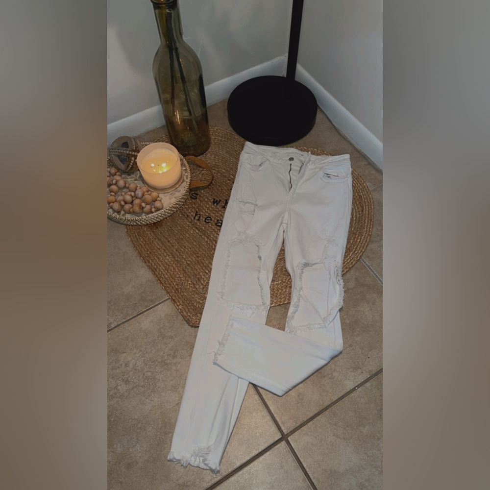 White jeans